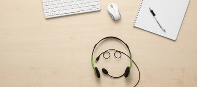 Smiley aus Kopfhörer und Headset Casque qui forme un smiley